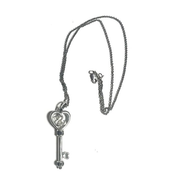 Jane Seymour Sterling Silver Black White Diamond Open Heart Key Pendant Necklace - Picture 2 of 8